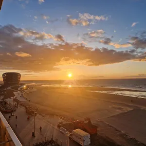 Seasight Toplocation Apartment